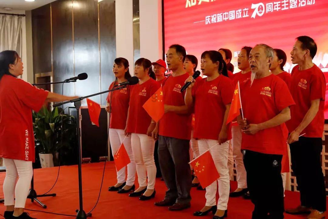 鲜奶运输车找不同